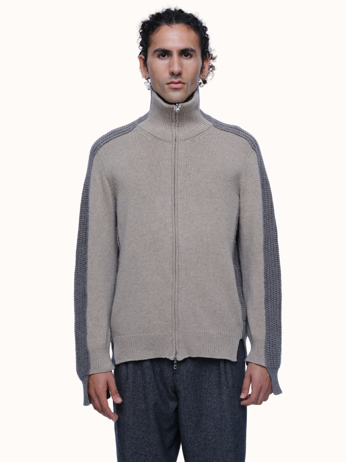 Dakota Zip Front Cardigan in Recycled Cashmere & Recycled Wool – Eolas