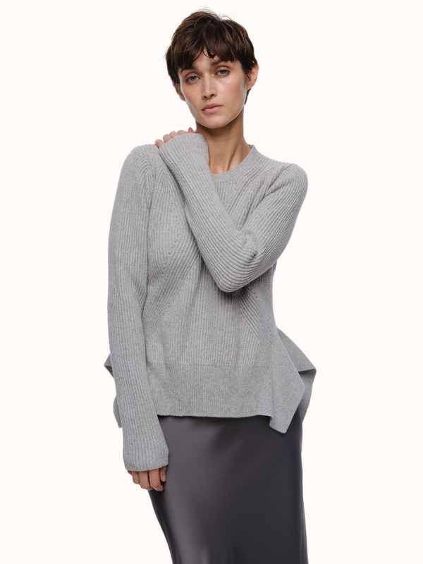 Women's Crewneck Sweater in Organic Cotton & Recycled Cashmere – Eolas Women's Crewneck Sweater in Organic Cotton & Recycled Cashmere – Eolas