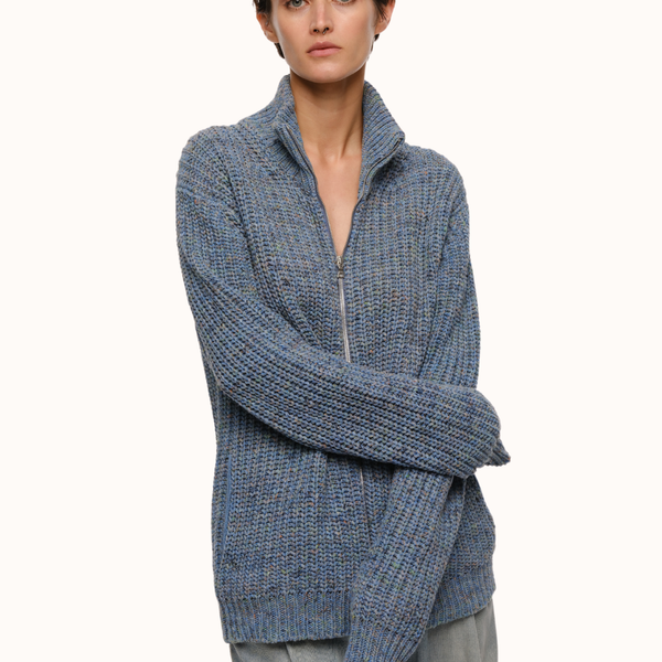 A Chunky Zip-Up Sweater Cardigan in Recycled Cotton for Women – Eolas